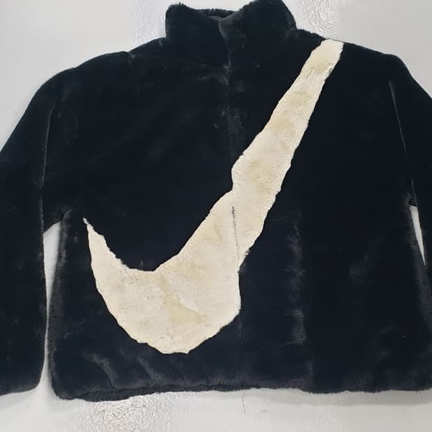 나이키 빅 스우시 퍼 자켓 L