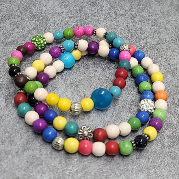 vintage necklace set 