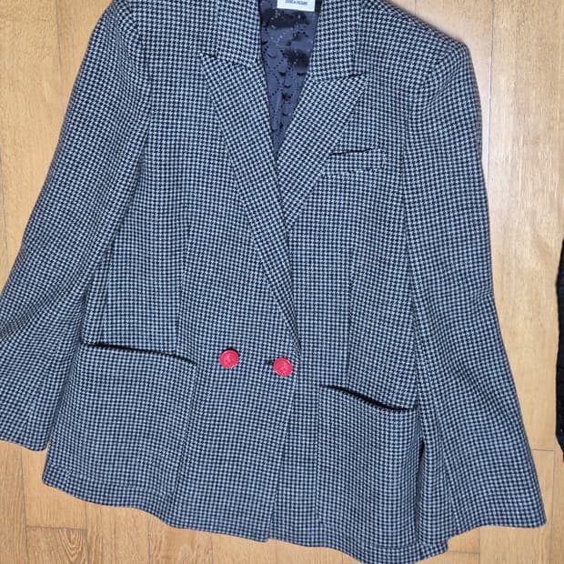 쟈딕앤볼테르 자켓 40사이즈