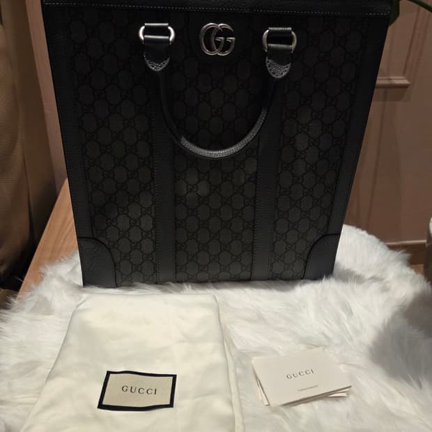 구찌 오피디아 GG 미디움 토트백