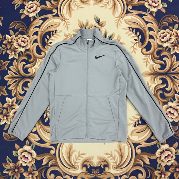 (S)나이키 NIKE 드라이핏 자켓(그레이)
