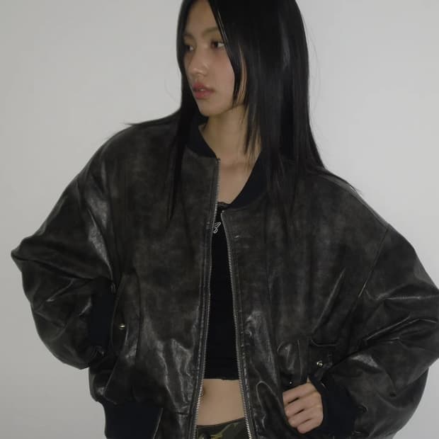 팬시클럽 퀄팅 리버시블 엠보 점퍼 (BLACK)