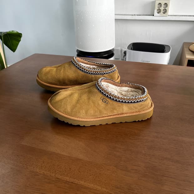 어그 타스만 270mm