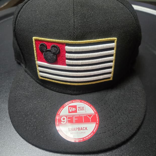 뉴에라 x 디즈니 콜라보 미키 마우스 9FIFTY 스냅백 (Medium-