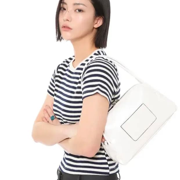 글로우 레더 토트백