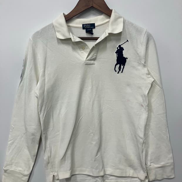 폴로 카라티셔츠