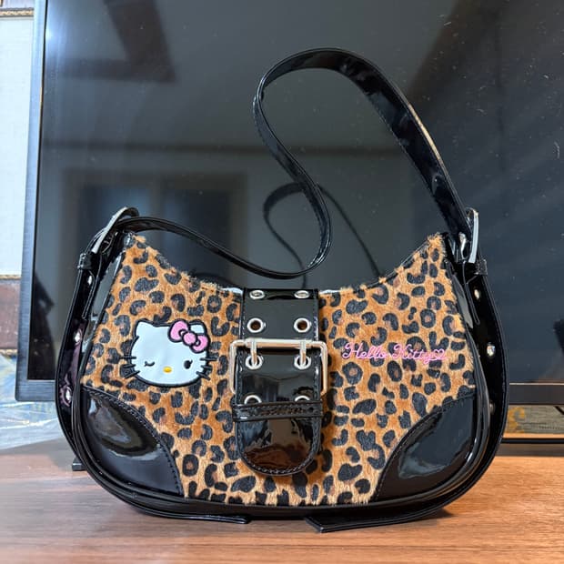 헬로키티 레오파드 호피 숄더백