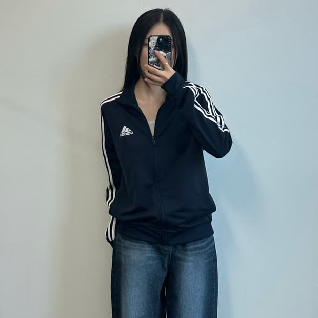 아디다스 자수로고 사이드라인 네이비 트랙탑 져지
