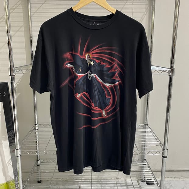 블리치 이치고 오피셜 애니메이션 티셔츠