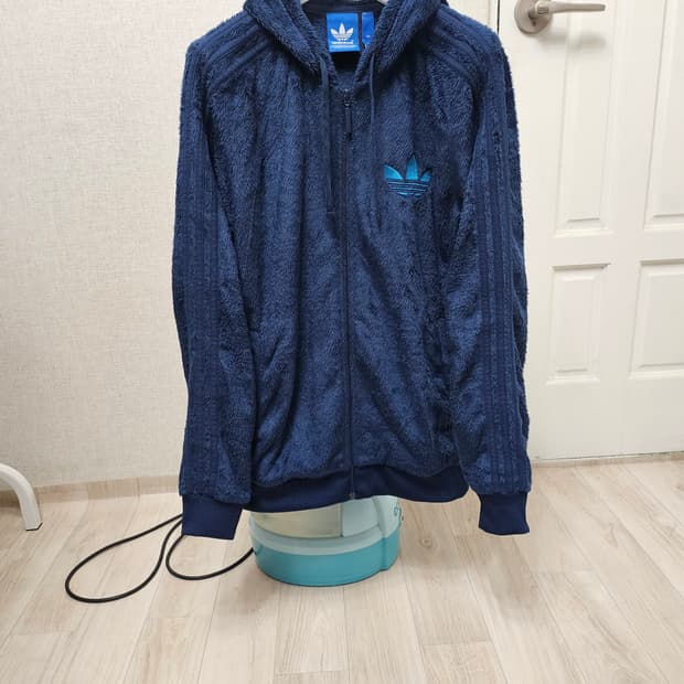 (100)L ☆초대장급☆ 아디다스 파이어버드 [네이비] 쉐르파후리스