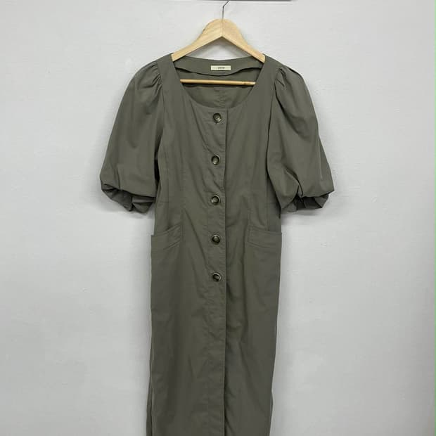 시스템 한섬 20년 신형 퍼프 벌룬 원피스 미디 드레스