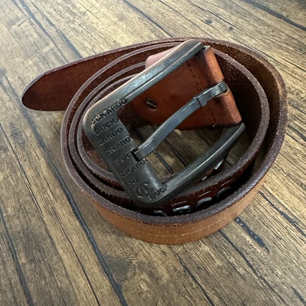 버커루(BUCKAROO) 천연가죽 브라운 로고 벨트 105cm 32-36