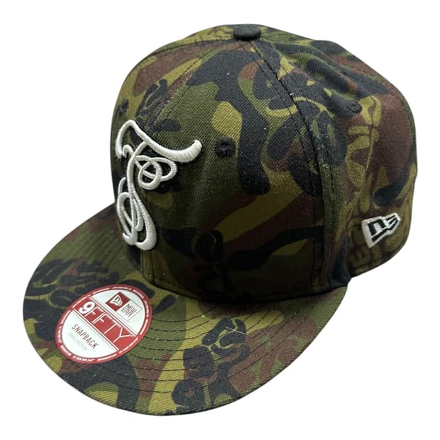 ✨ (바배) 뉴에라 카모 스냅백 