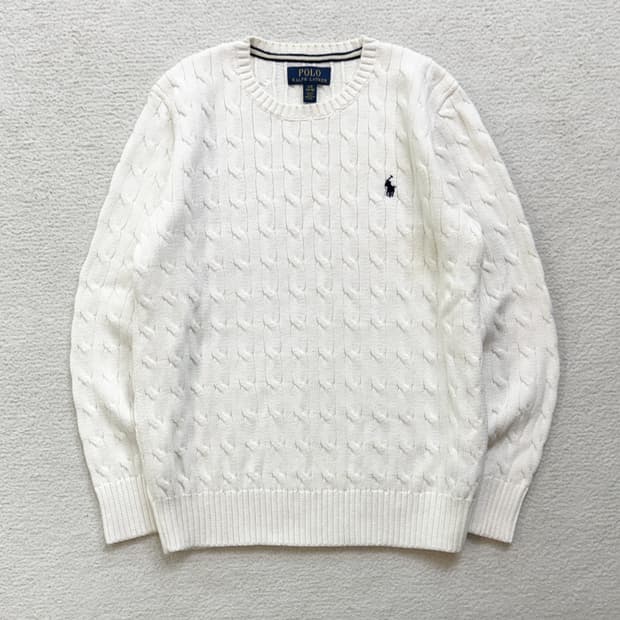 폴로 화이트 케이블 니트