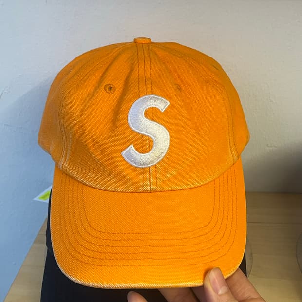 슈프림 6패널 볼캡