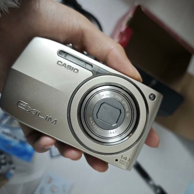 디카 카시오 엑슬림 z2300 디지털카메라