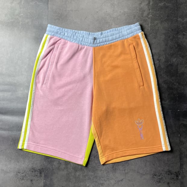 ADIDAS 아디다스 컬러블록 스웨트 하프팬츠 A01248