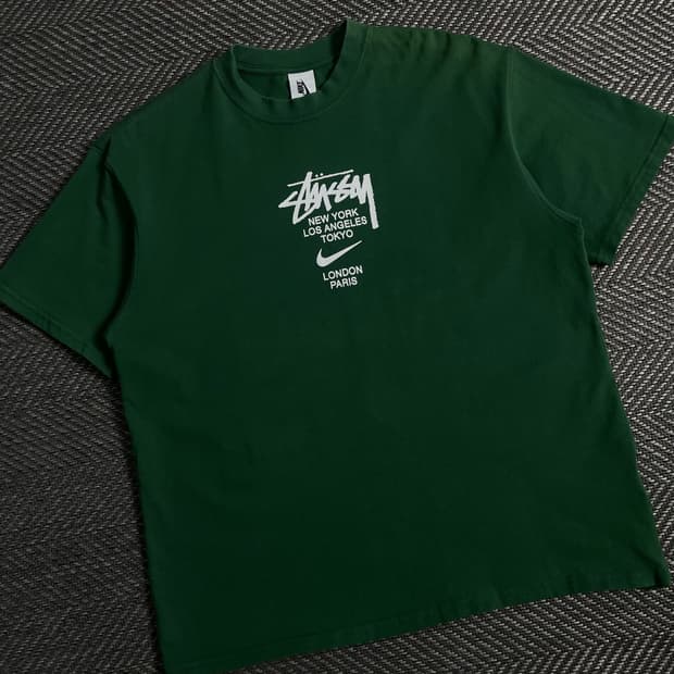 나이키 x 스투시 월드투어 티셔츠 그린y 3829