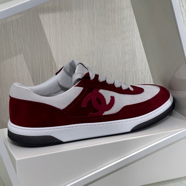 샤넬 키드스킨 스니커즈 버건디 41사이즈