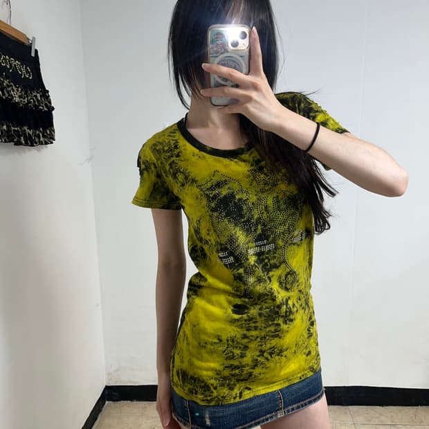 Grunge cubic Tee