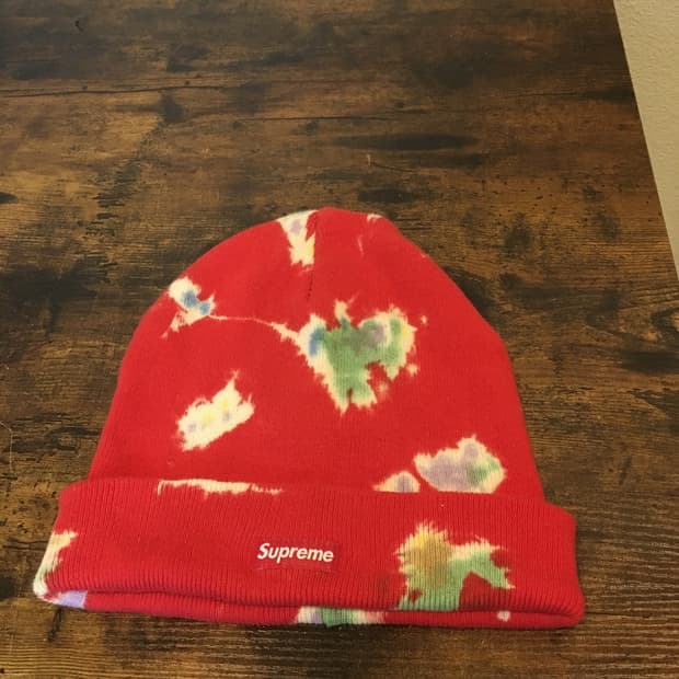 20SS 슈프림 스플래터 다이드 비니 레드