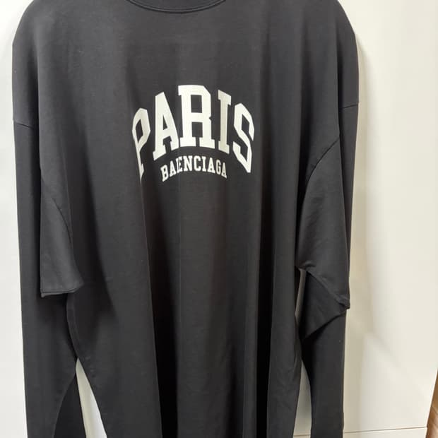 발렌시아가 파리 롱슬리브 티셔츠 1사이즈