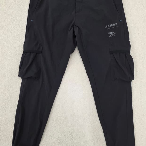 아디다스+ BBC 콜라보 테렉스라인 카고조거팬츠 .   싸이즈 28~30