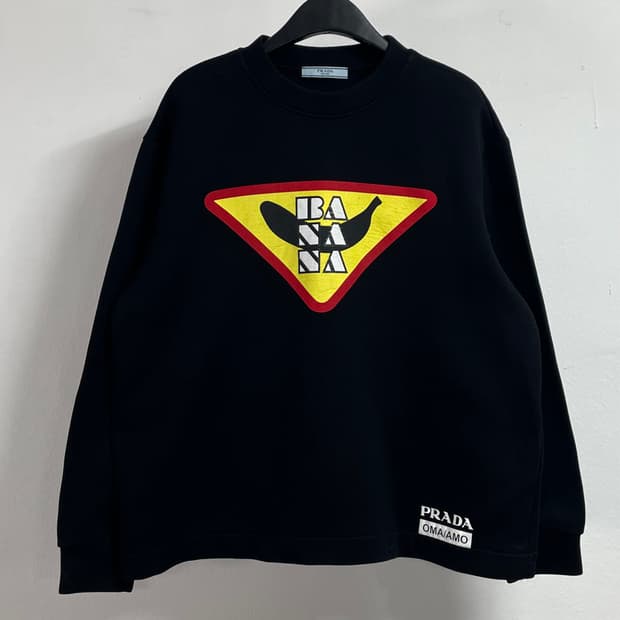프라다 우먼스 바나나로고 스웨트 맨투맨 (on.69)