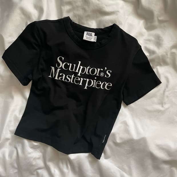 💚구매자무료나눔💚 스컬프터 Masterpiece Crop Tee