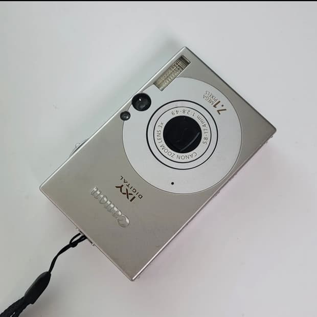 디카 캐논 익시10(익서스70) 카메라 판매합니다