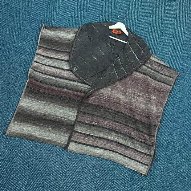 [여성M] 미쏘니 니트 케이프 판쵸