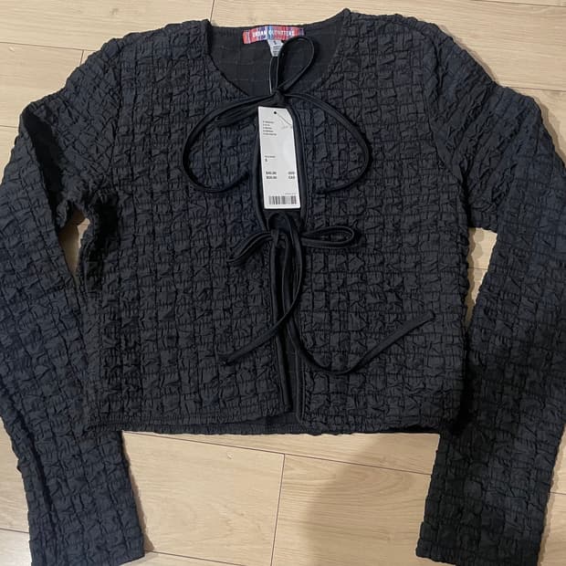어반아웃피터스 블랙 리본 가디건 새상품 s