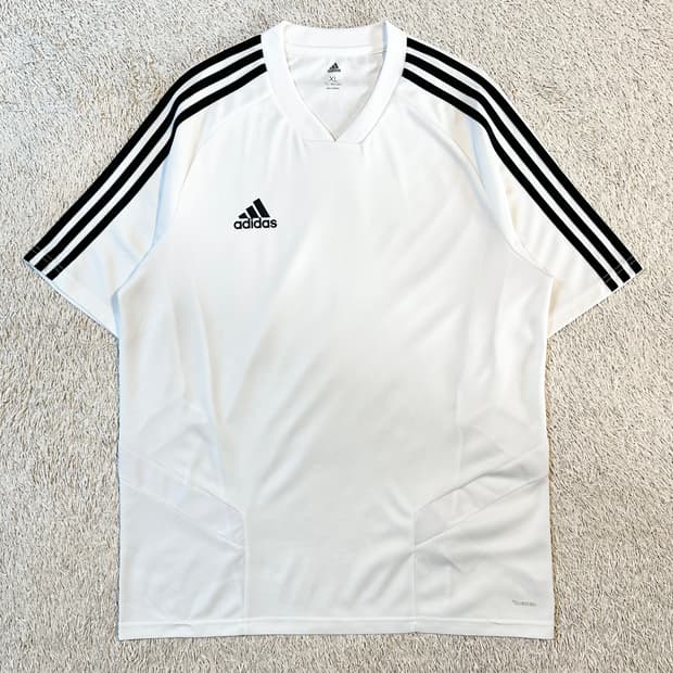 아디다스 ADIDAS 삼각로고 사이드라인 기능성 반팔 티셔츠 화이트