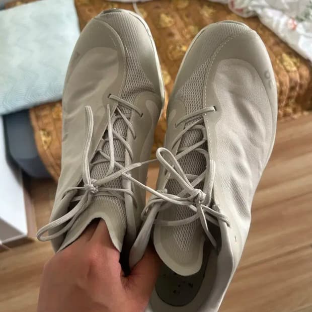 온러닝 파프 클라우드벤쳐 아이스문 285