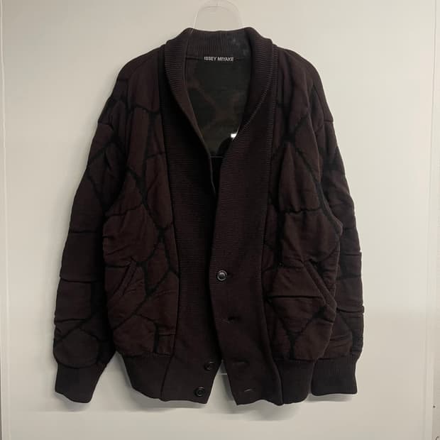 이세이미야케 주름가공 울 가디건