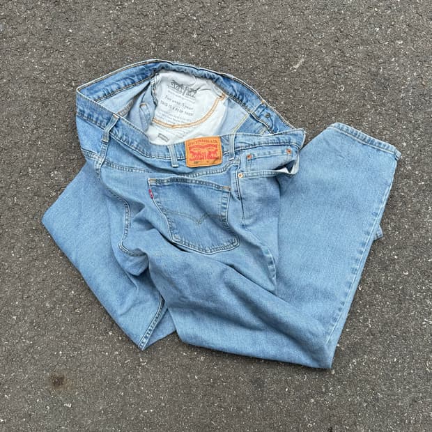 리바이스 550 릴렉스드핏 워싱 데님팬츠