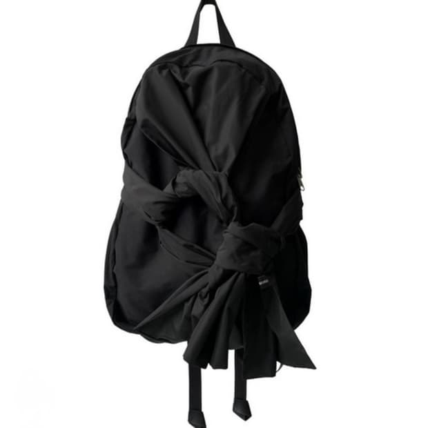 이우가마카라스 노티드 백팩 가방 / 블랙 , 리뉴얼 전