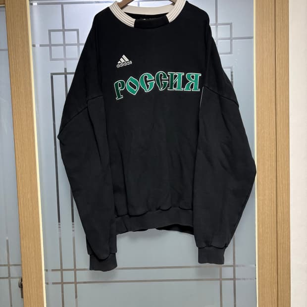 아디다스 고샤 맨투맨 M