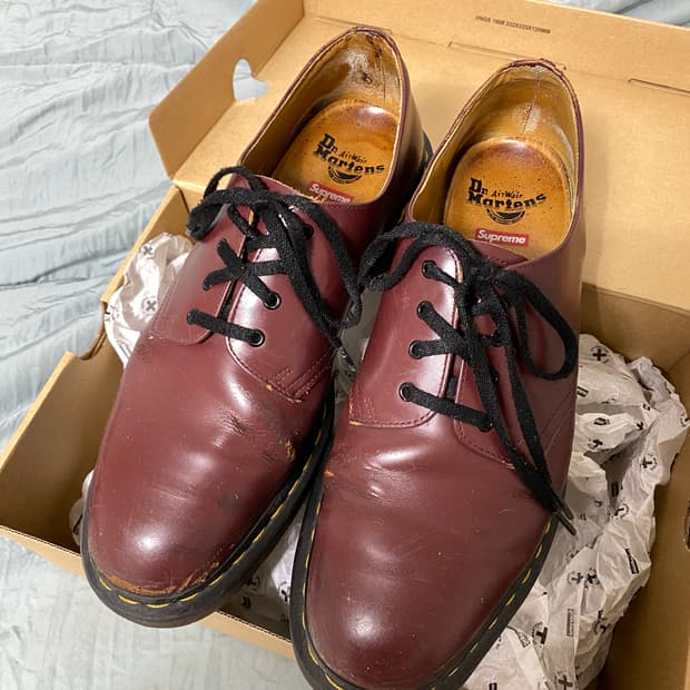 슈프림 닥터마틴