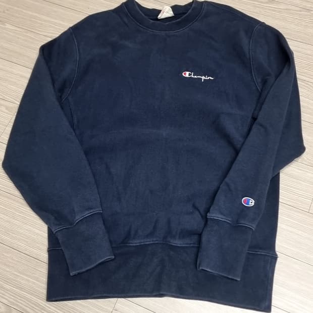 빈티지 챔피온 네이비 맨투맨(m)