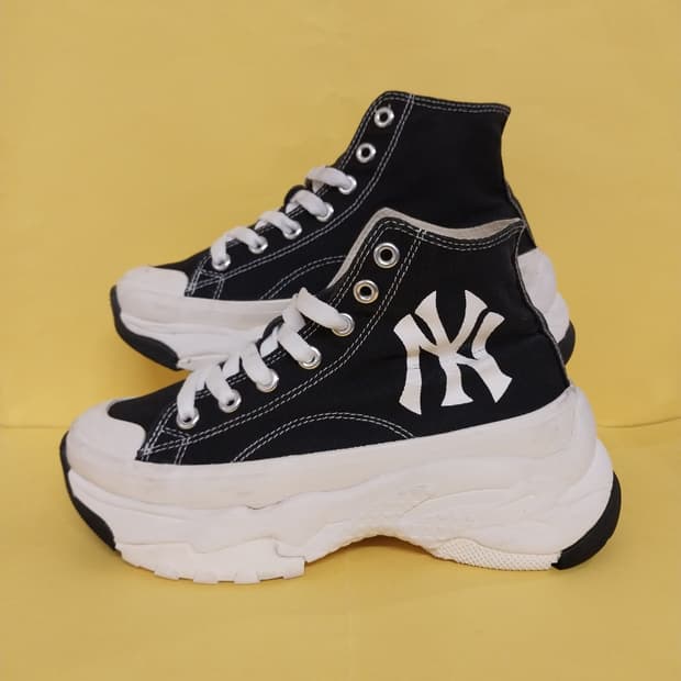 여성 MLB 청키 하이 스니커즈, 운동화 (240)