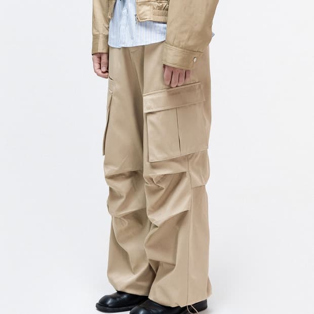 노이즈 와이드 카고 파라수트 팬츠