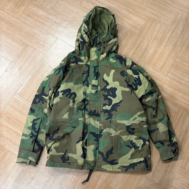 카모플라쥬 콜드웨더 파카
