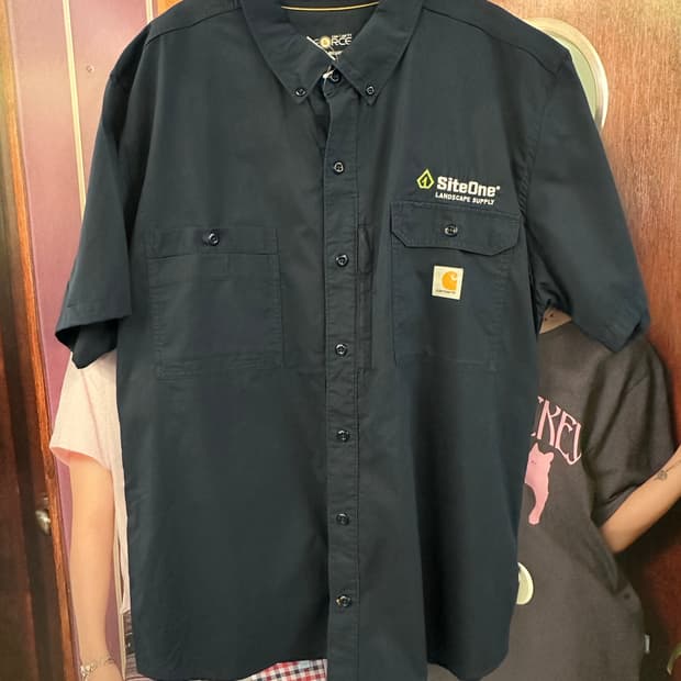 CARHARTT 칼하트 네이비 포켓 반팔셔츠