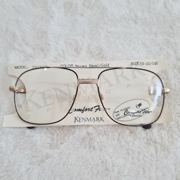 153  Kenmark  Prince 브라운데미 골드