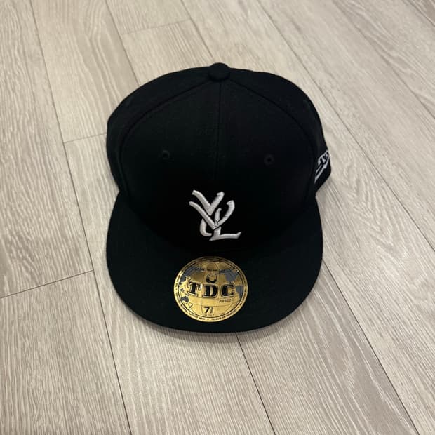 플레이보이카티 YVL 캡모자
