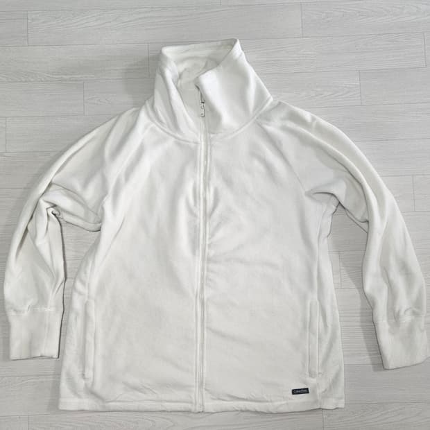 캘빈클라인 퍼포먼스 집업 화이트