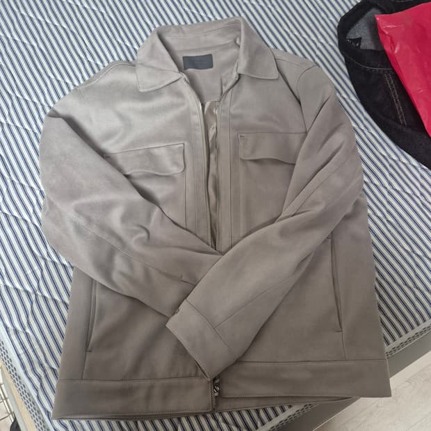 210 에디트 자켓