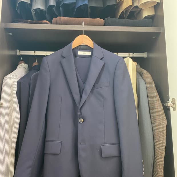 [판매] BON REDA원단 네이비 쓰리피스 수트(95Size)