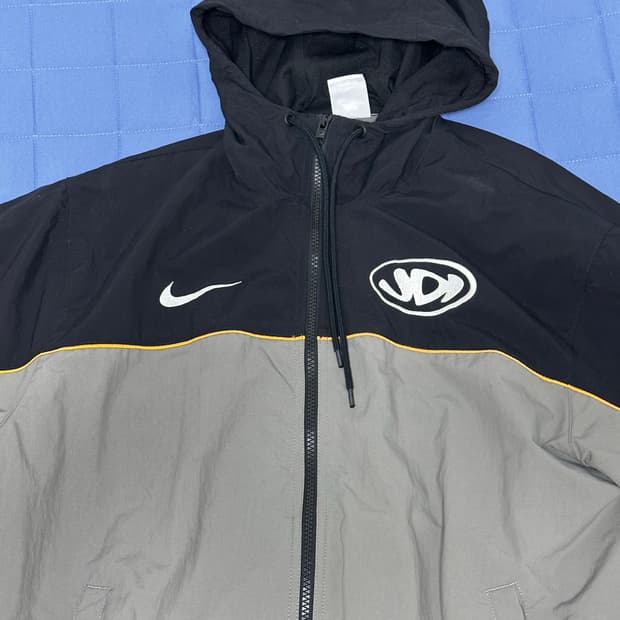 나이키 바람막이